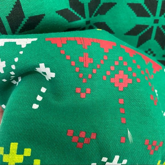 Green Ugly Christmas Sweater Size Large - Picture 6 of 16